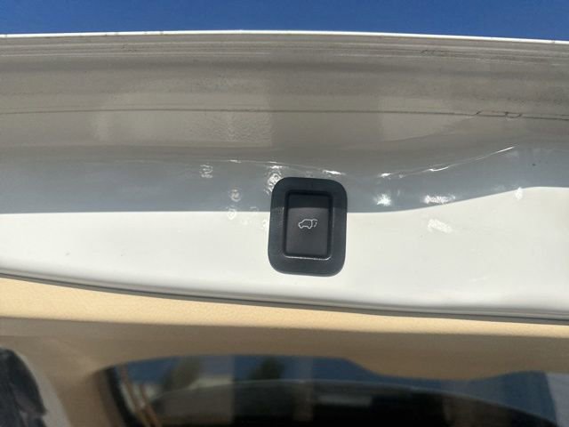 Used 2019 Toyota Highlander Plus image 9