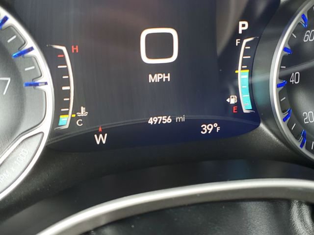 Used 2024 Chrysler Pacifica Touring-L image 12