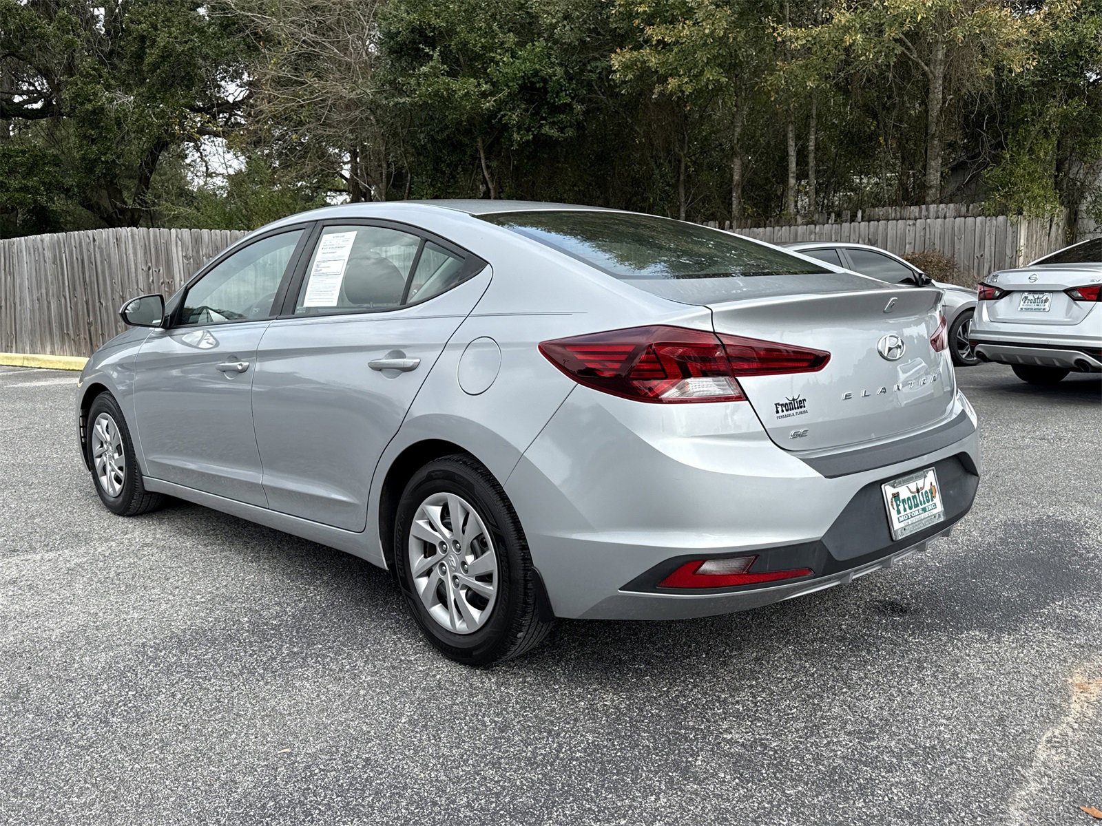 Used 2020 Hyundai Elantra SE w/ Cargo Package (C1) image 3