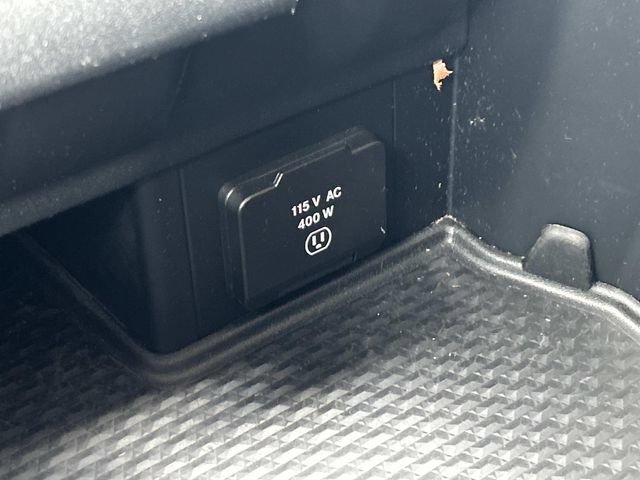 Used 2021 RAM 1500 Laramie AWD/4WD image 28