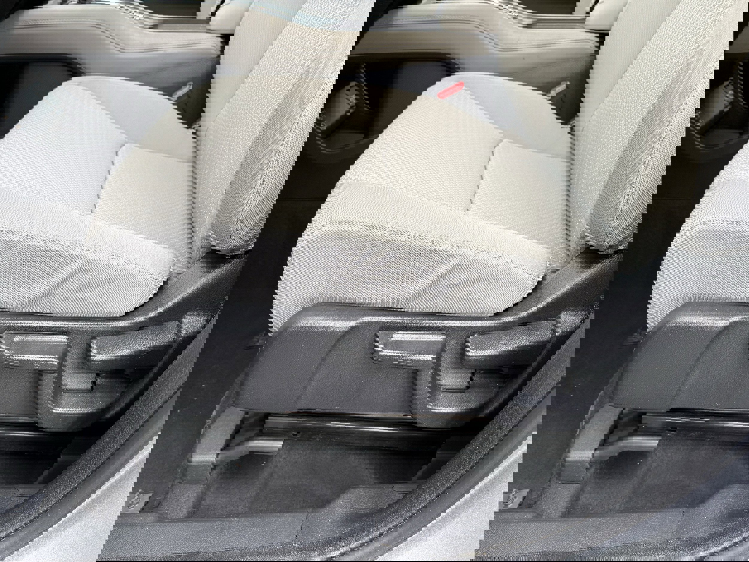 Used 2022 Honda HR-V EX image 28