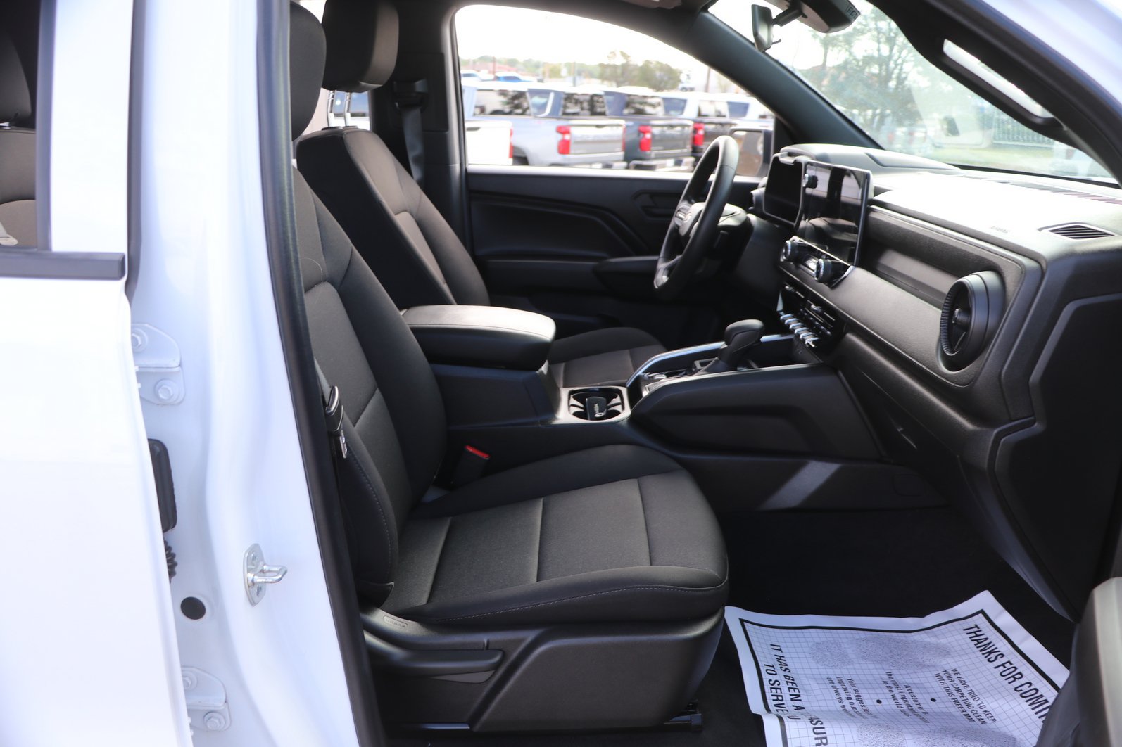 Used 2025 Chevrolet Colorado W/T w/ Advanced Trailering Package RWD image 33