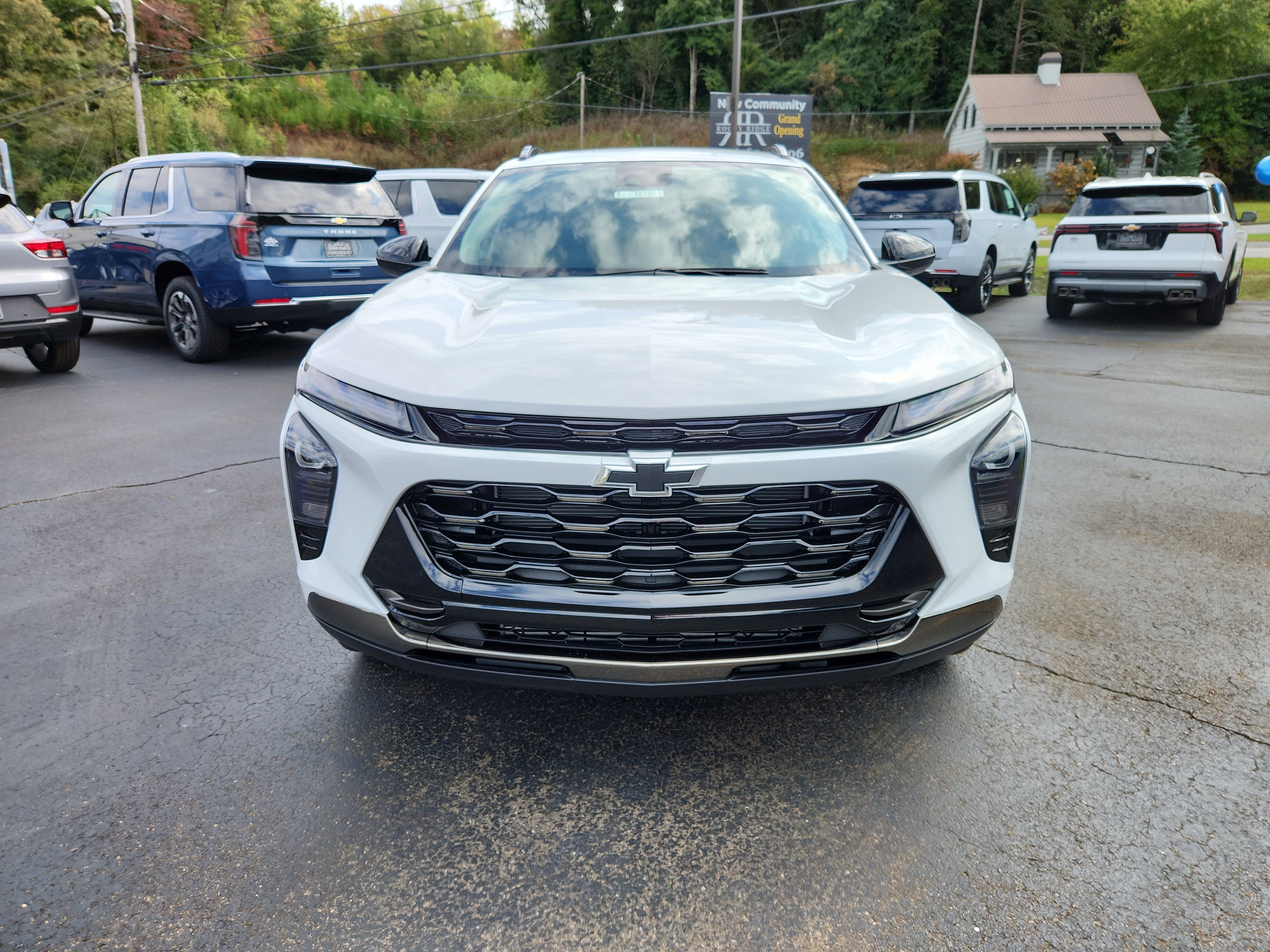 New 2026 Chevrolet Trax ACTIV w/ Driver Confidence Package FWD image 5