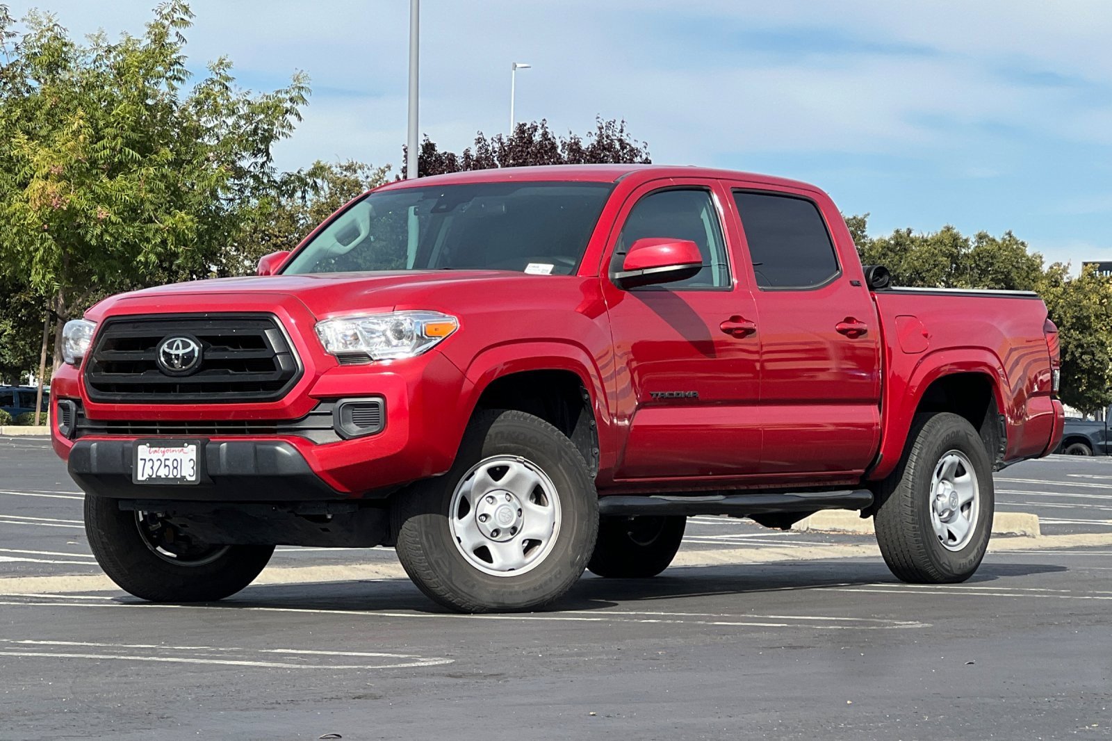 Used 2022 Toyota Tacoma SR image 8