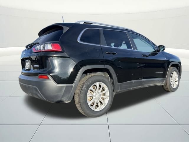Used 2019 Jeep Cherokee Latitude w/ Popular Appearance Group image 5