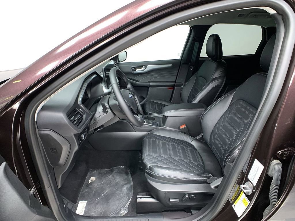 New 2023 Ford Escape SE w/ PHEV Premium Package FWD image 20