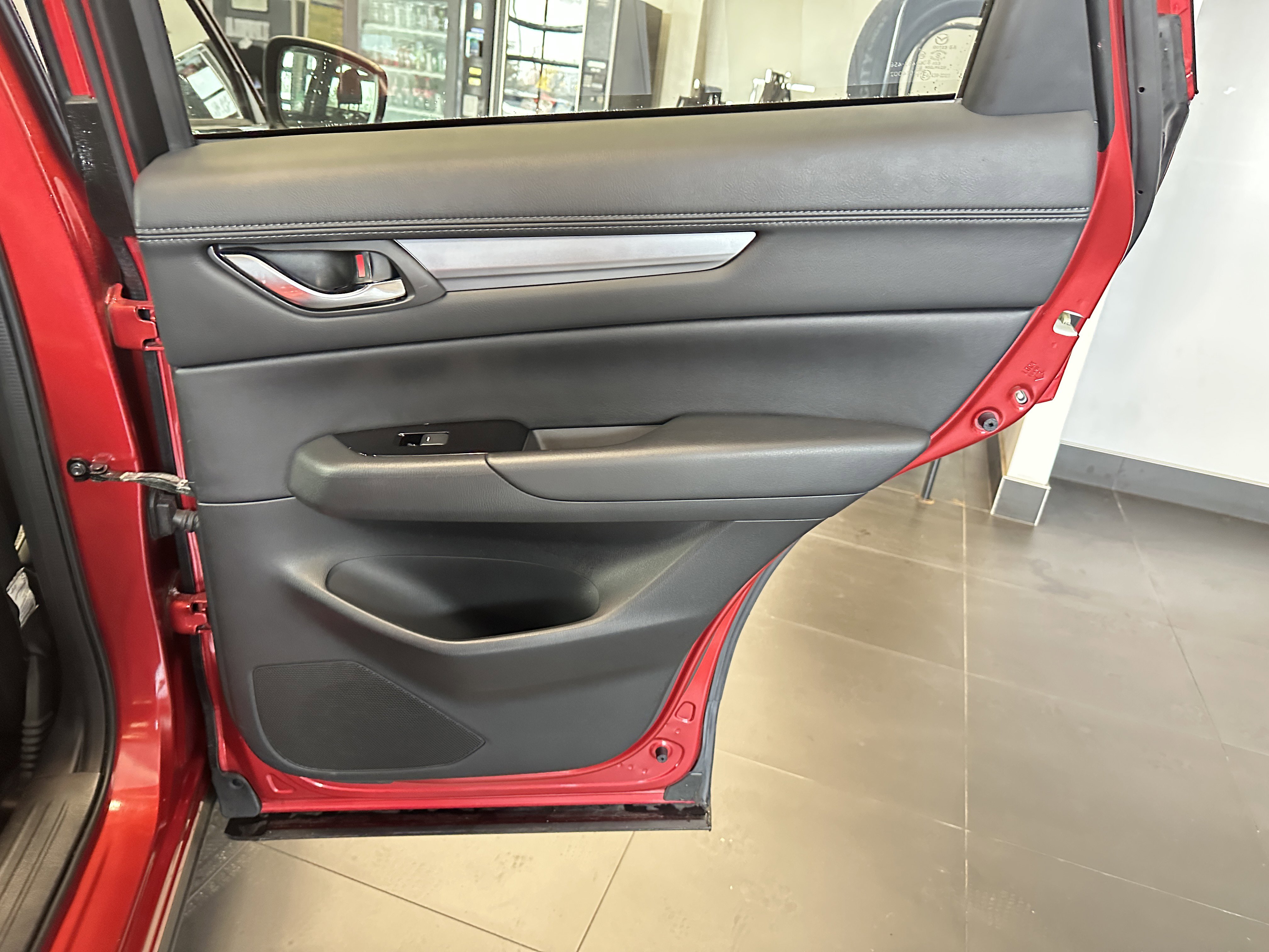 Certified 2023 MAZDA CX-5 AWD 2.5 S w/ Preferred Package image 32