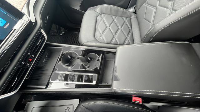 New 2026 Volkswagen Atlas SE AWD/4WD image 17