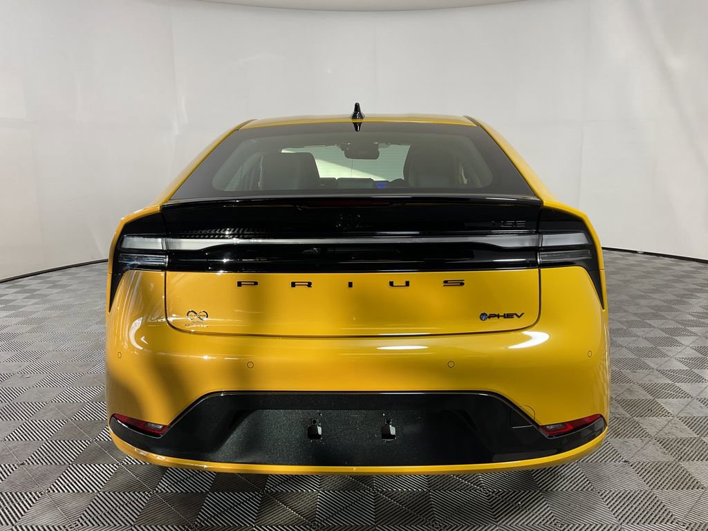 New 2026 Toyota Prius Plug-In Hybrid image 7