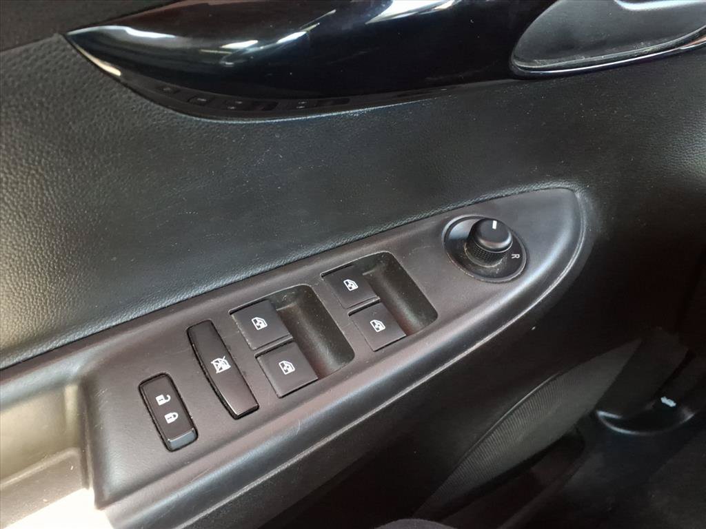 Used 2021 Chevrolet Spark LT FWD image 15