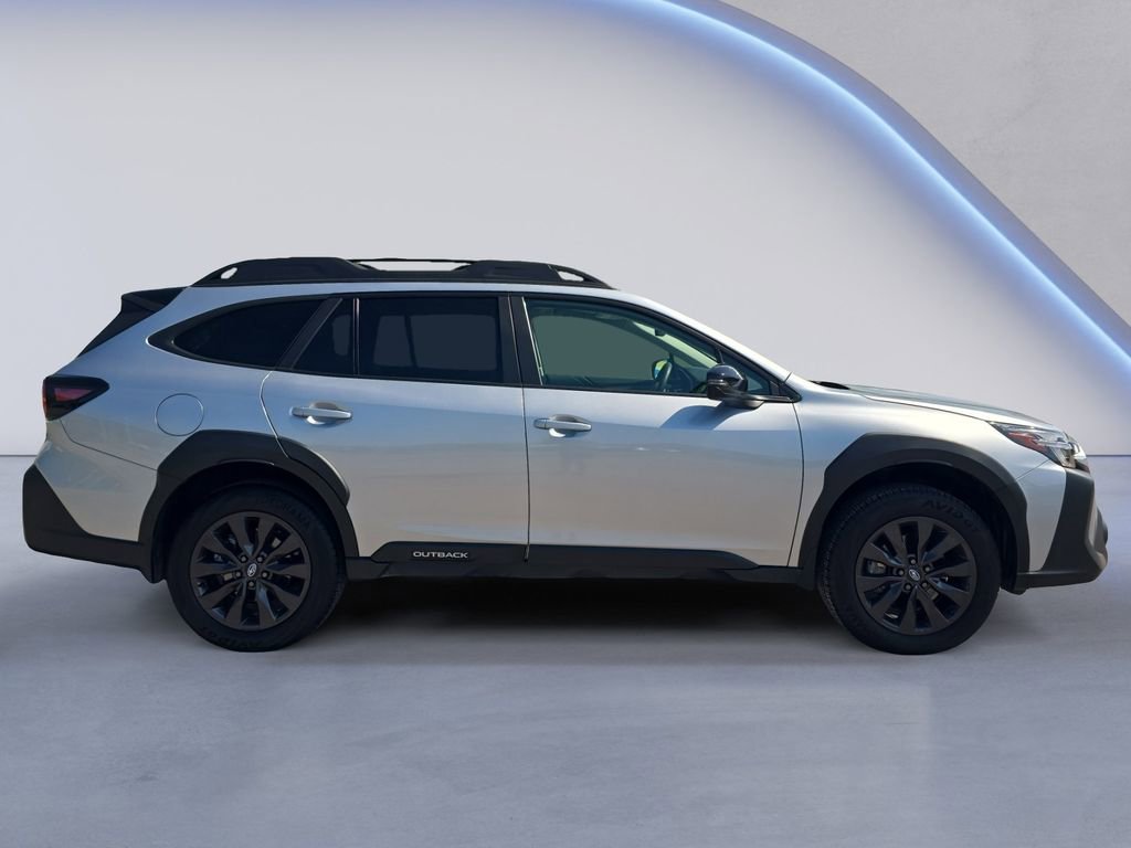 Used 2025 Subaru Outback Onyx Edition w/ Popular Package #2 image 6