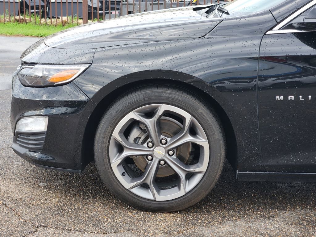 Used 2021 Chevrolet Malibu LT image 9