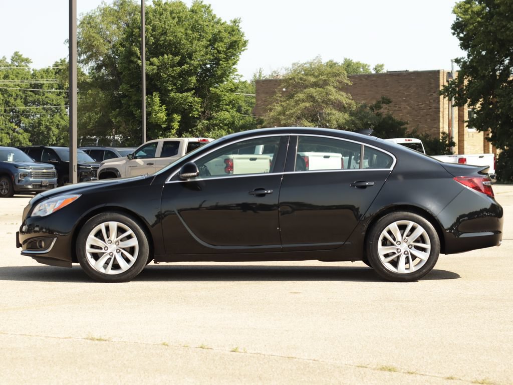 Used 2016 Buick Regal Premium FWD image 4