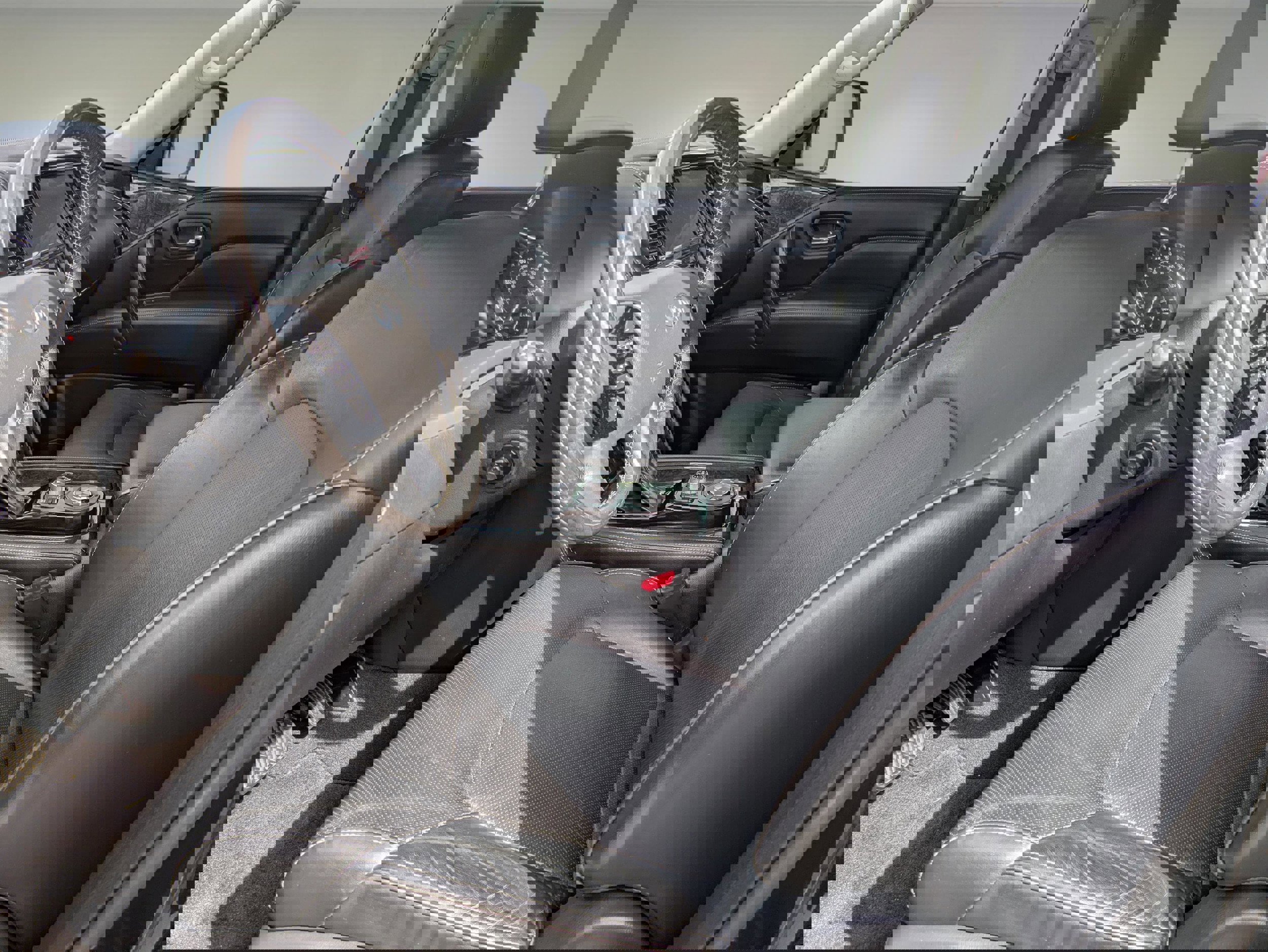 Used 2020 INFINITI QX80 Luxe w/ Proassist Package image 19