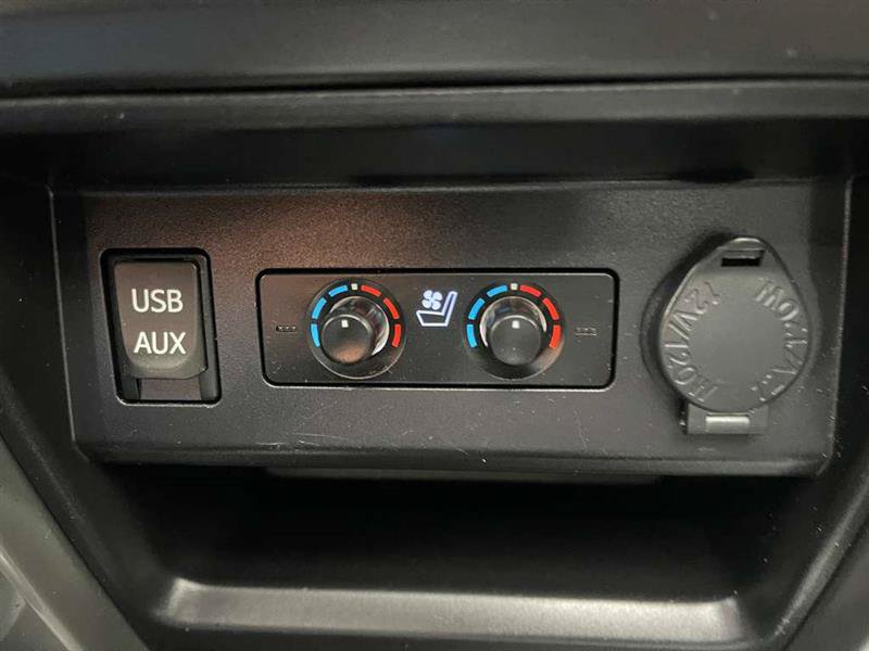 Used 2018 Toyota 4Runner Limited AWD/4WD image 65