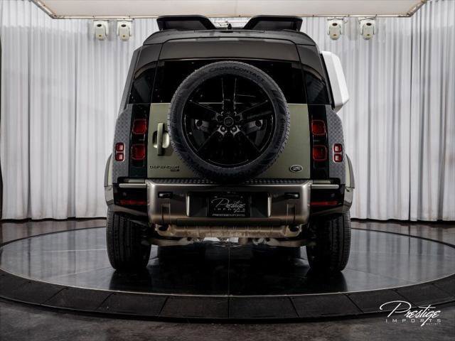 Used 2021 Land Rover Defender 110 X-Dynamic HSE AWD/4WD image 12