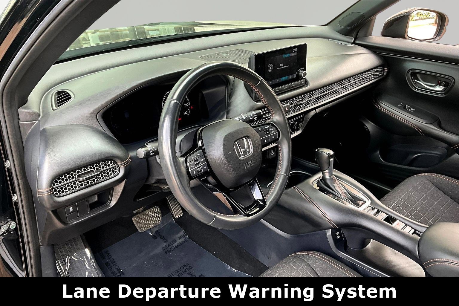 Used 2024 Honda HR-V Sport image 16