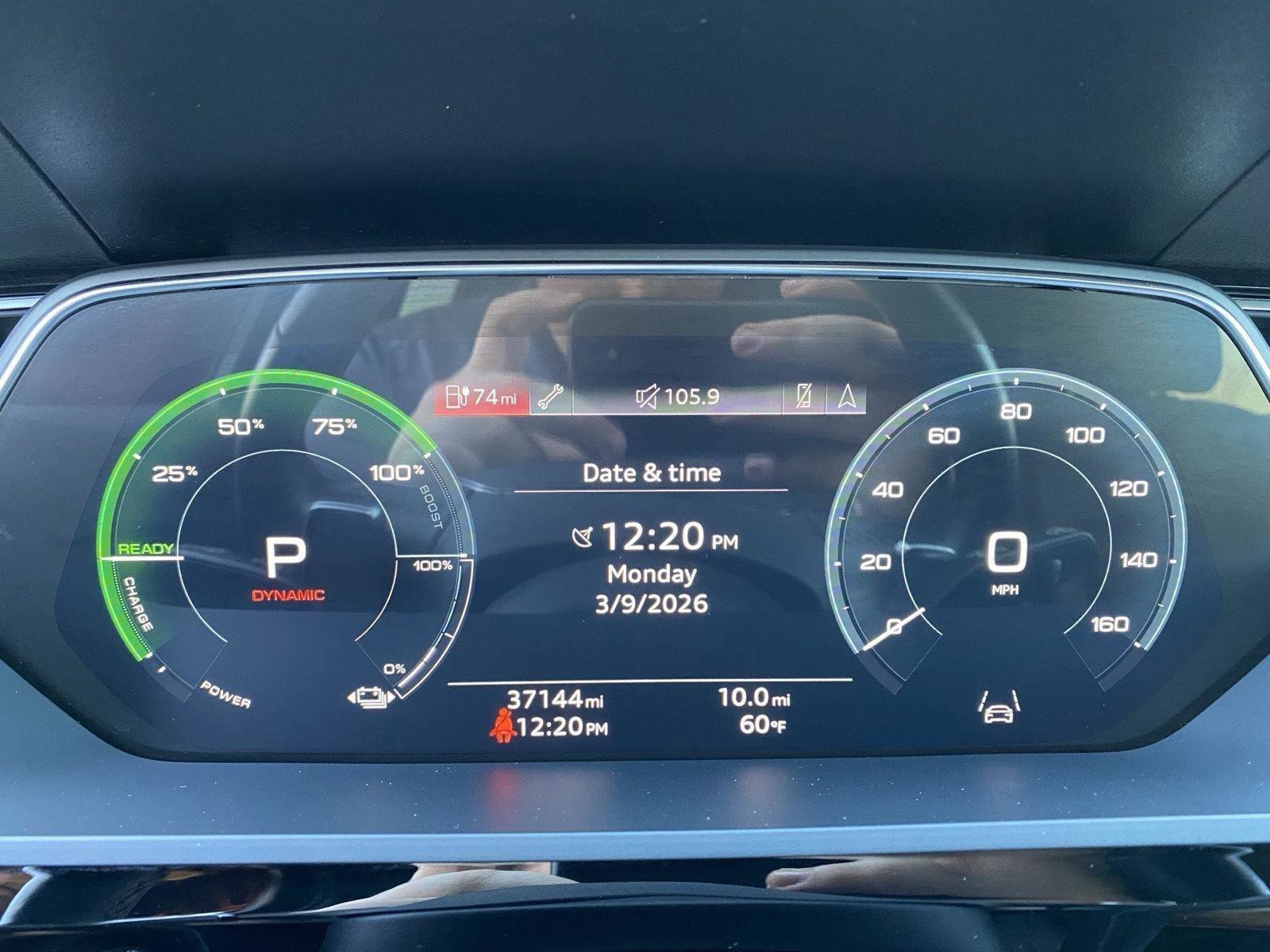 Used 2022 Audi e-tron Premium Plus w/ Premium Plus Package image 12