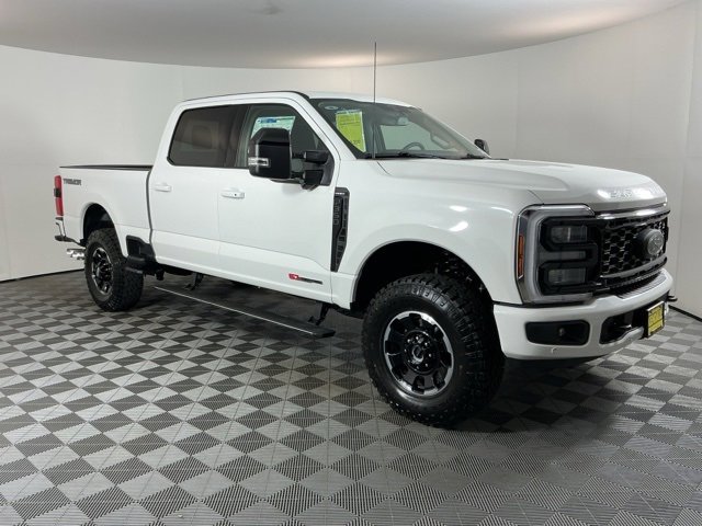 New 2026 Ford F350 Lariat image 3