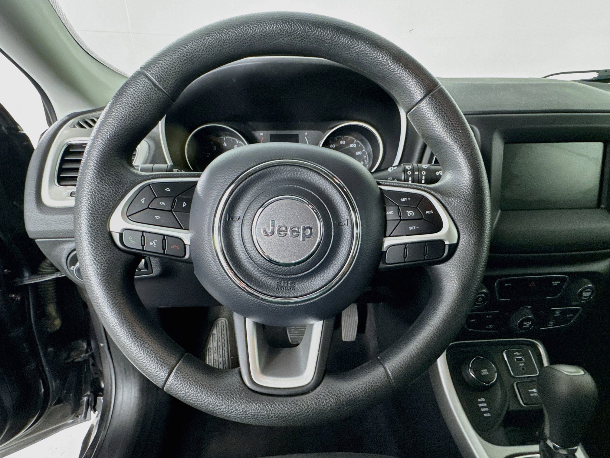 Used 2019 Jeep Compass Sport AWD/4WD image 11