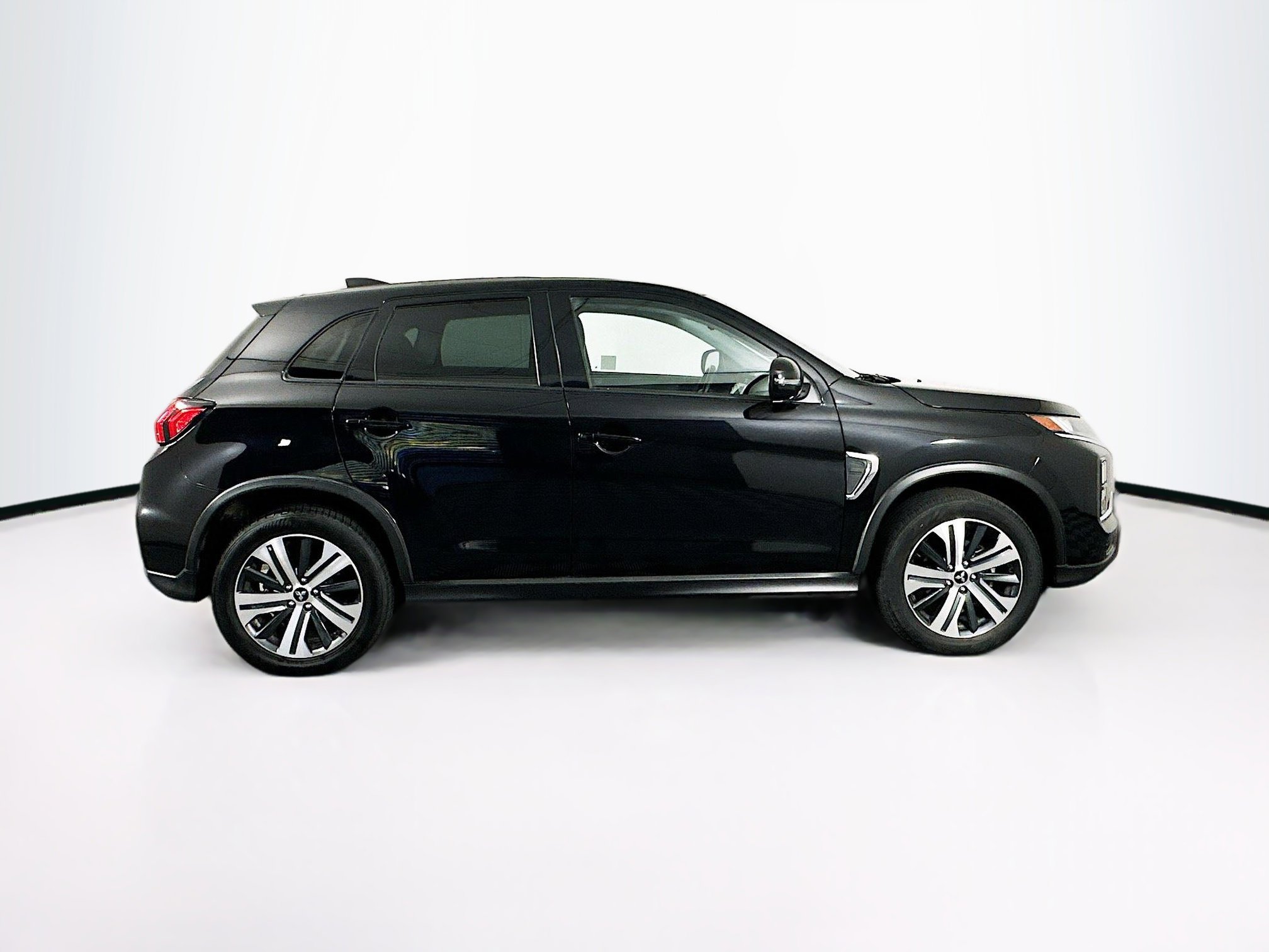 Used 2024 Mitsubishi Outlander Sport SE image 10