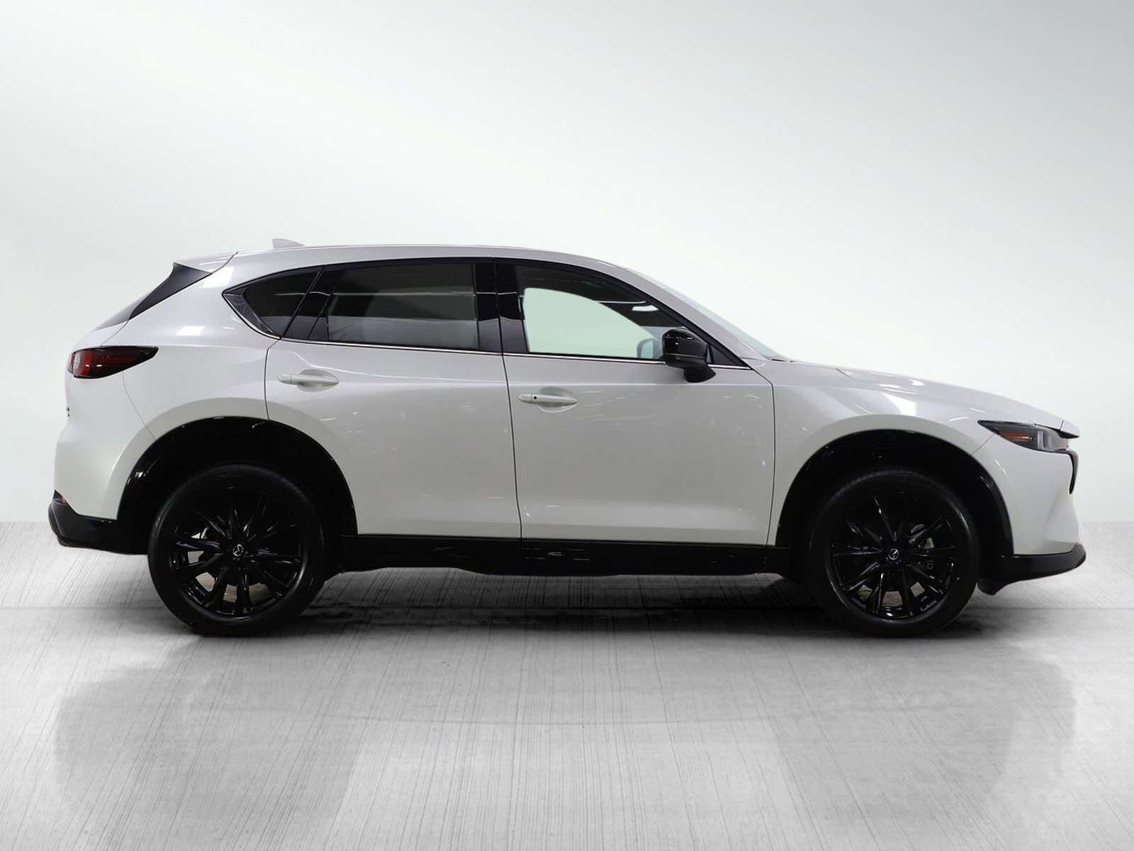 Used 2024 MAZDA CX-5 Carbon Edition image 6