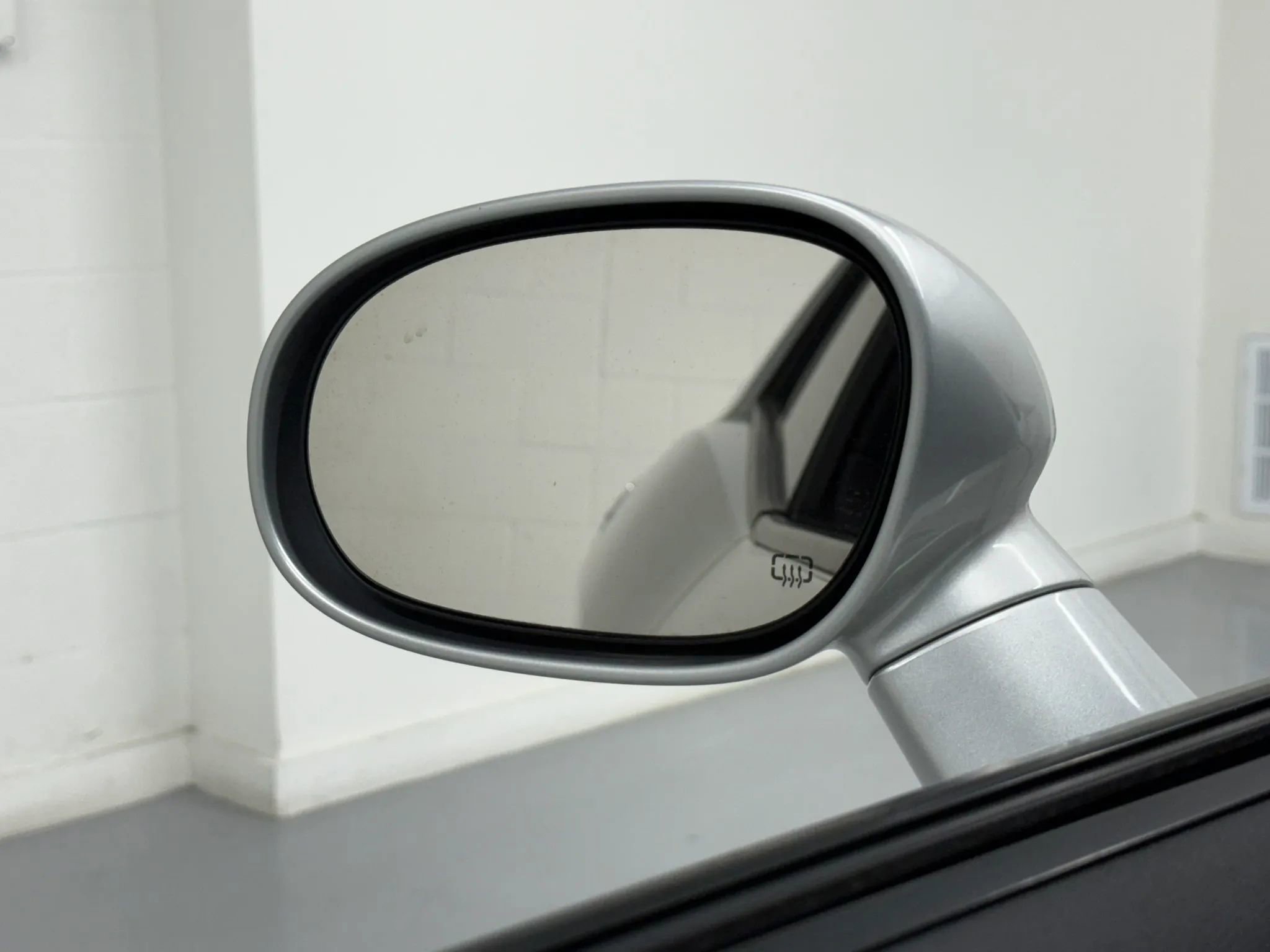Used 2008 Dodge Challenger SRT8 RWD image 19