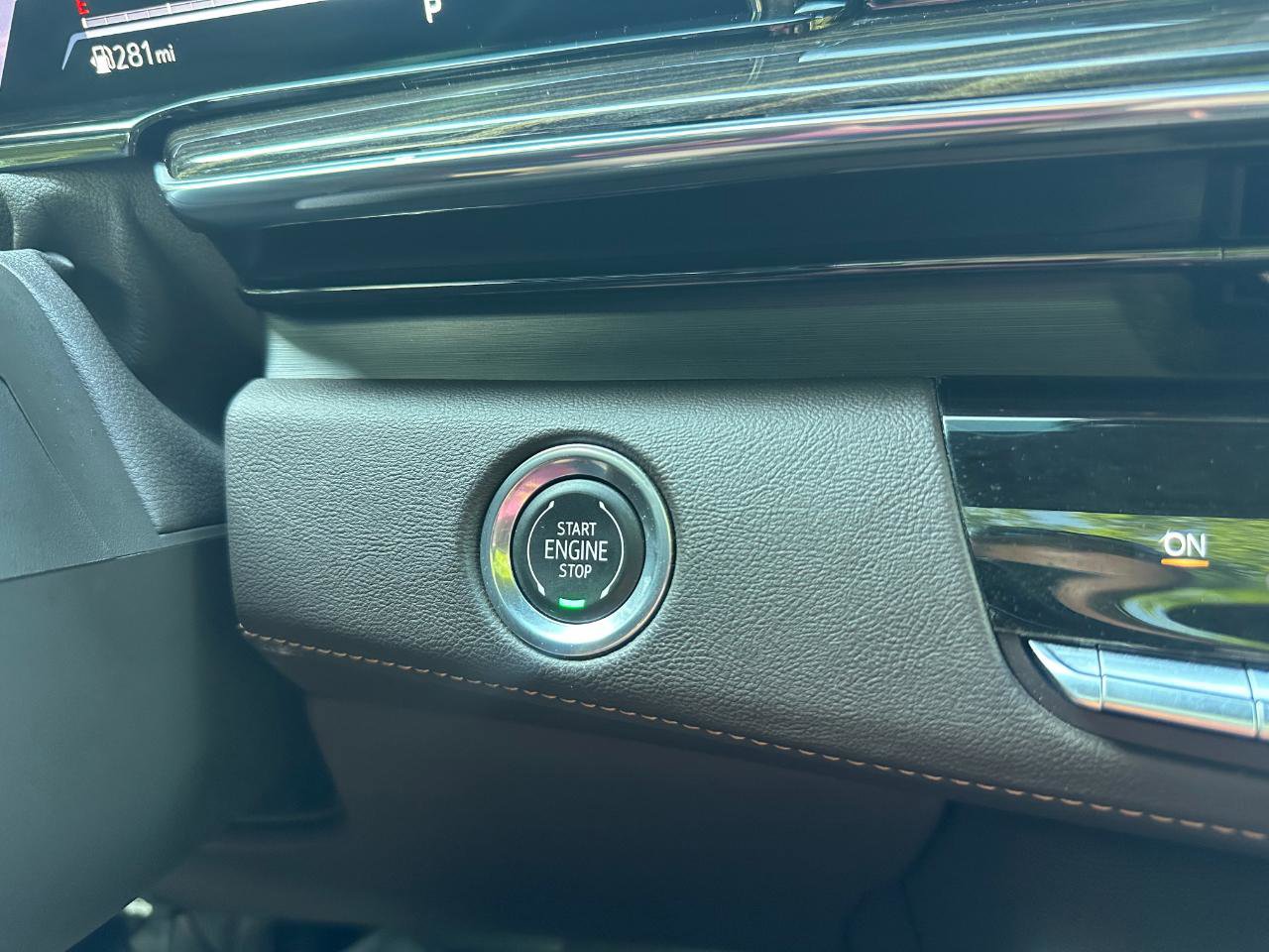 Used 2021 Cadillac Escalade ESV Sport w/ Driver Assist Tech Package image 59