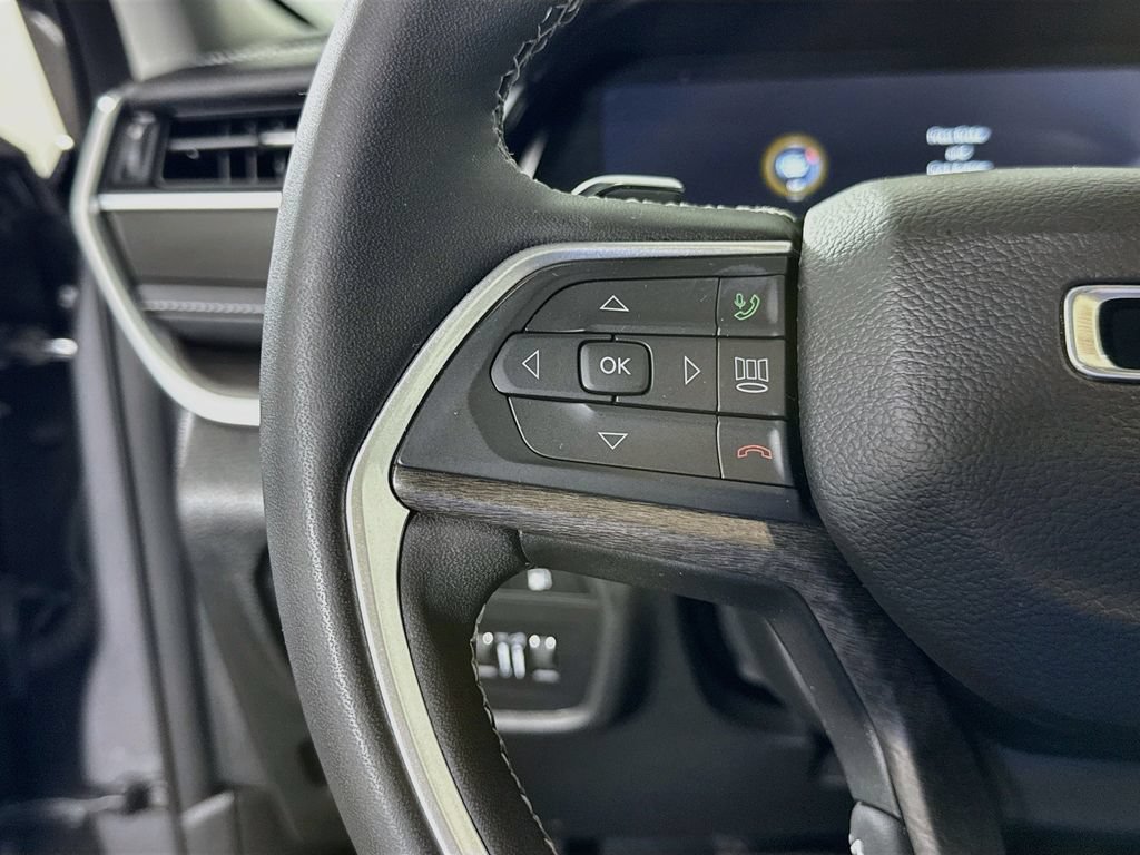 Used 2023 Jeep Grand Cherokee 4WD 4xe image 22