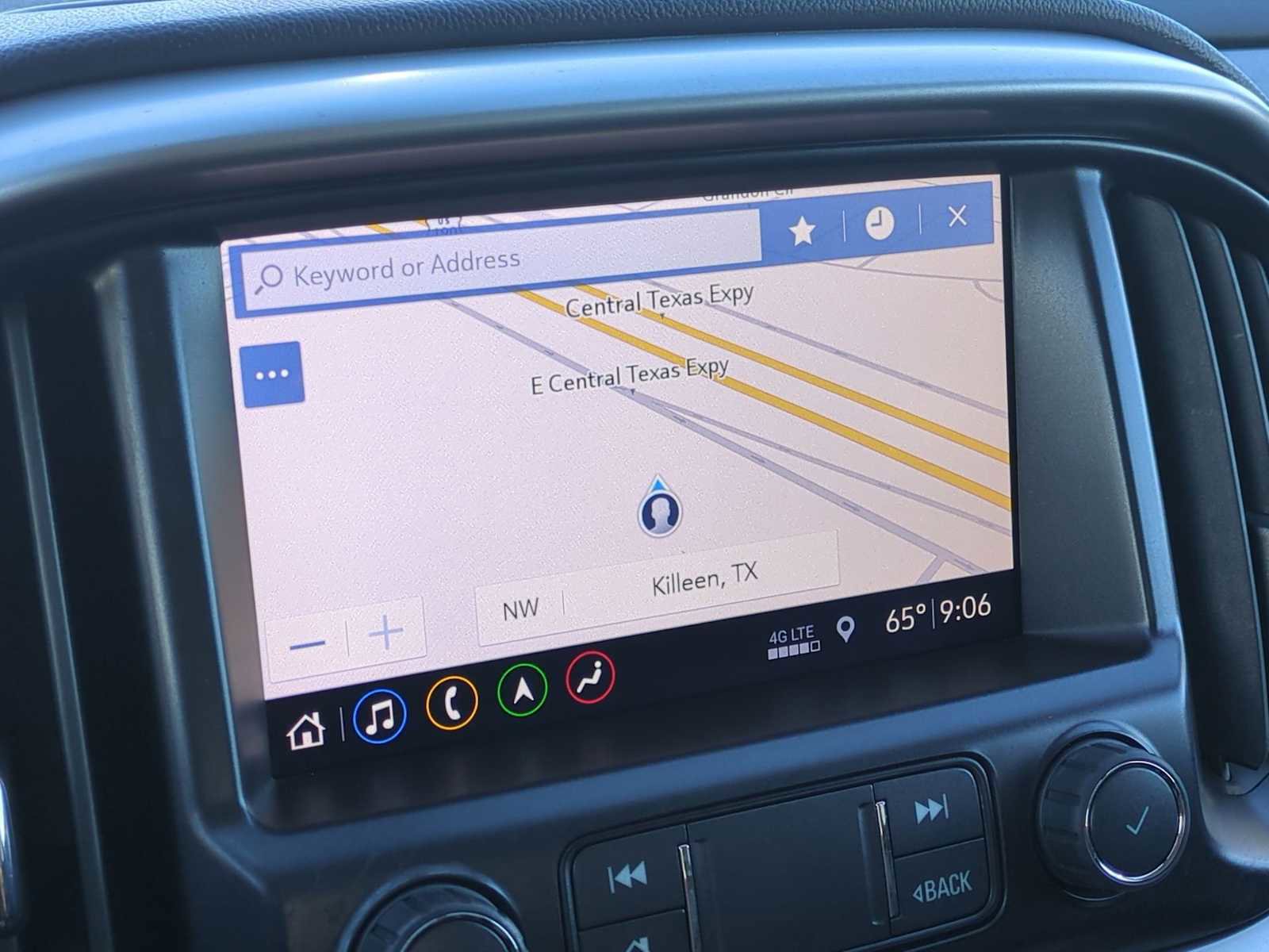 Used 2022 Chevrolet Colorado ZR2 image 14