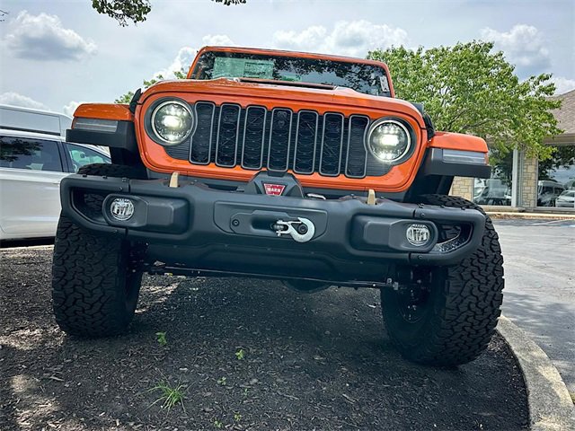 New 2025 Jeep Wrangler Unlimited Rubicon 392 image 2
