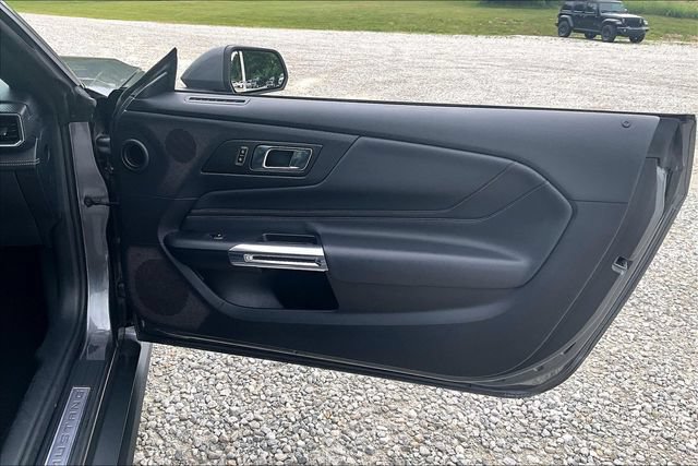 Used 2025 Ford Mustang Premium RWD image 22