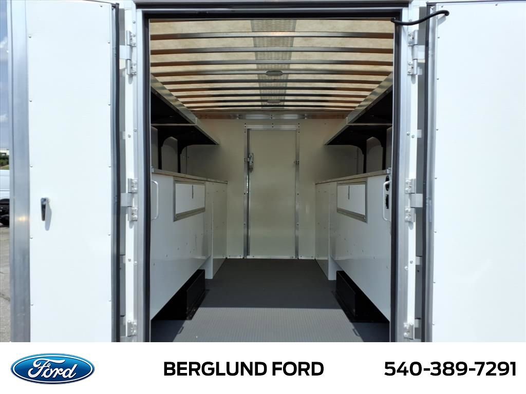 New 2026 Ford E-350 and Econoline 350 Super Duty w/ Driver's Safety Package RWD image 8
