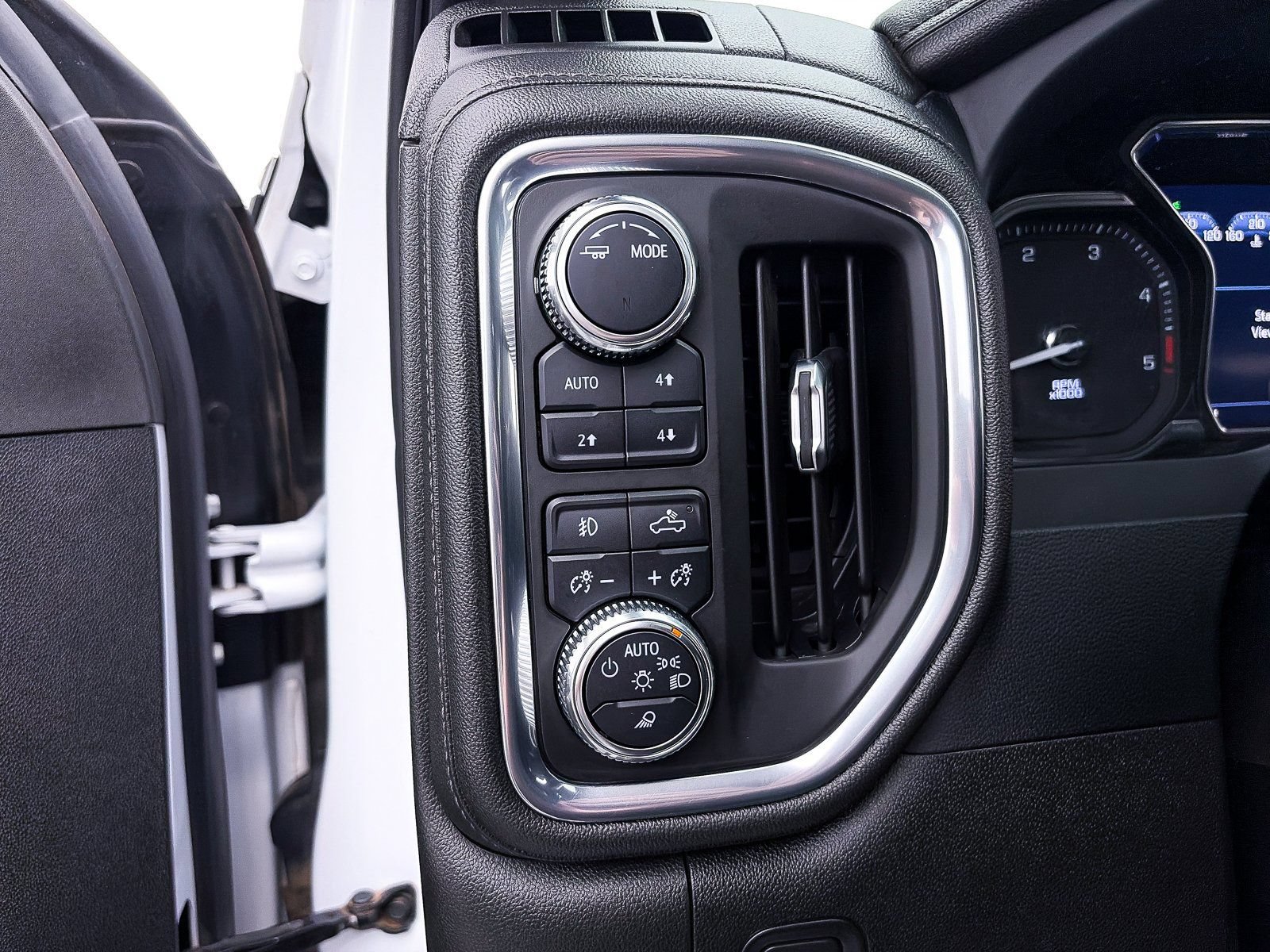 Used 2022 GMC Sierra 2500 Denali AWD/4WD image 7