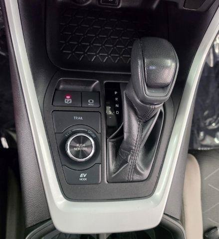 Used 2024 Toyota RAV4 XLE w/ Convenience Package AWD/4WD image 24