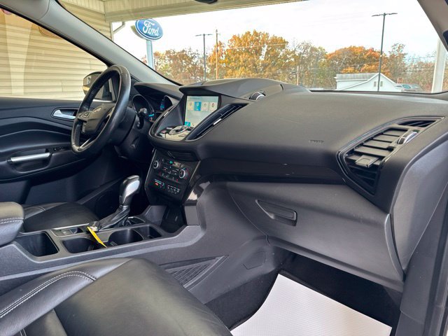 Used 2019 Ford Escape Titanium AWD/4WD image 23