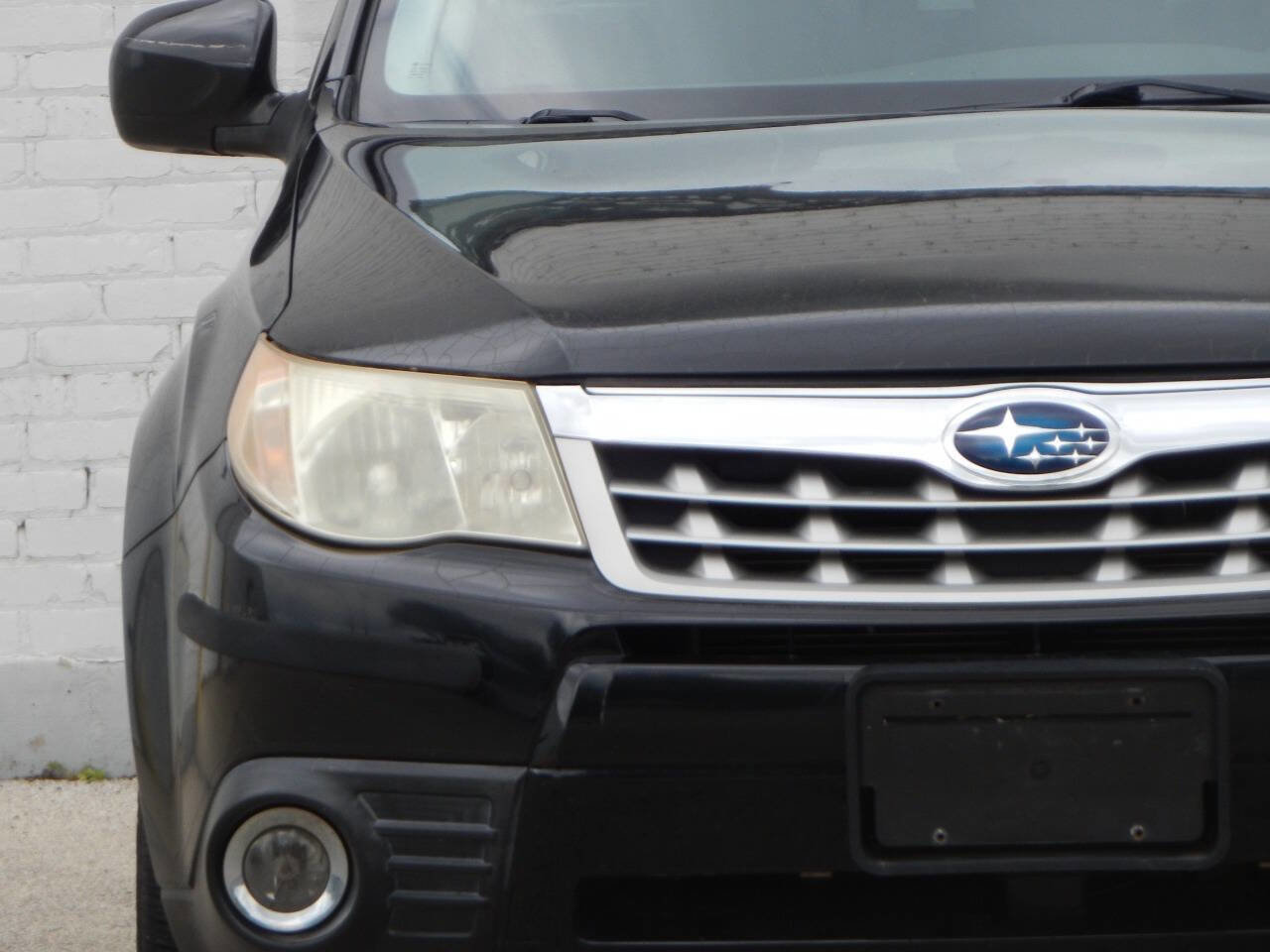 Used 2011 Subaru Forester 2.5X Premium w/ All-Weather Pkg image 10