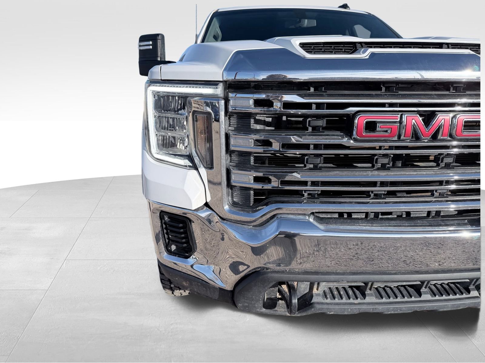 Used 2023 GMC Sierra 3500 SLE w/ X31 Off-Road Package image 4