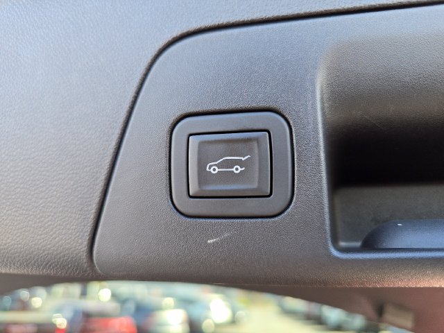 Used 2025 Buick Envision Preferred AWD/4WD image 20