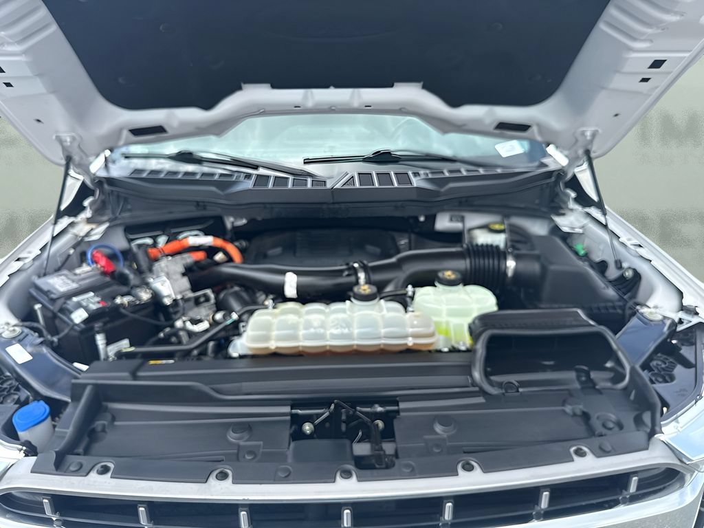Used 2021 Ford F150 Lariat w/ Equipment Group 502A High AWD/4WD image 22