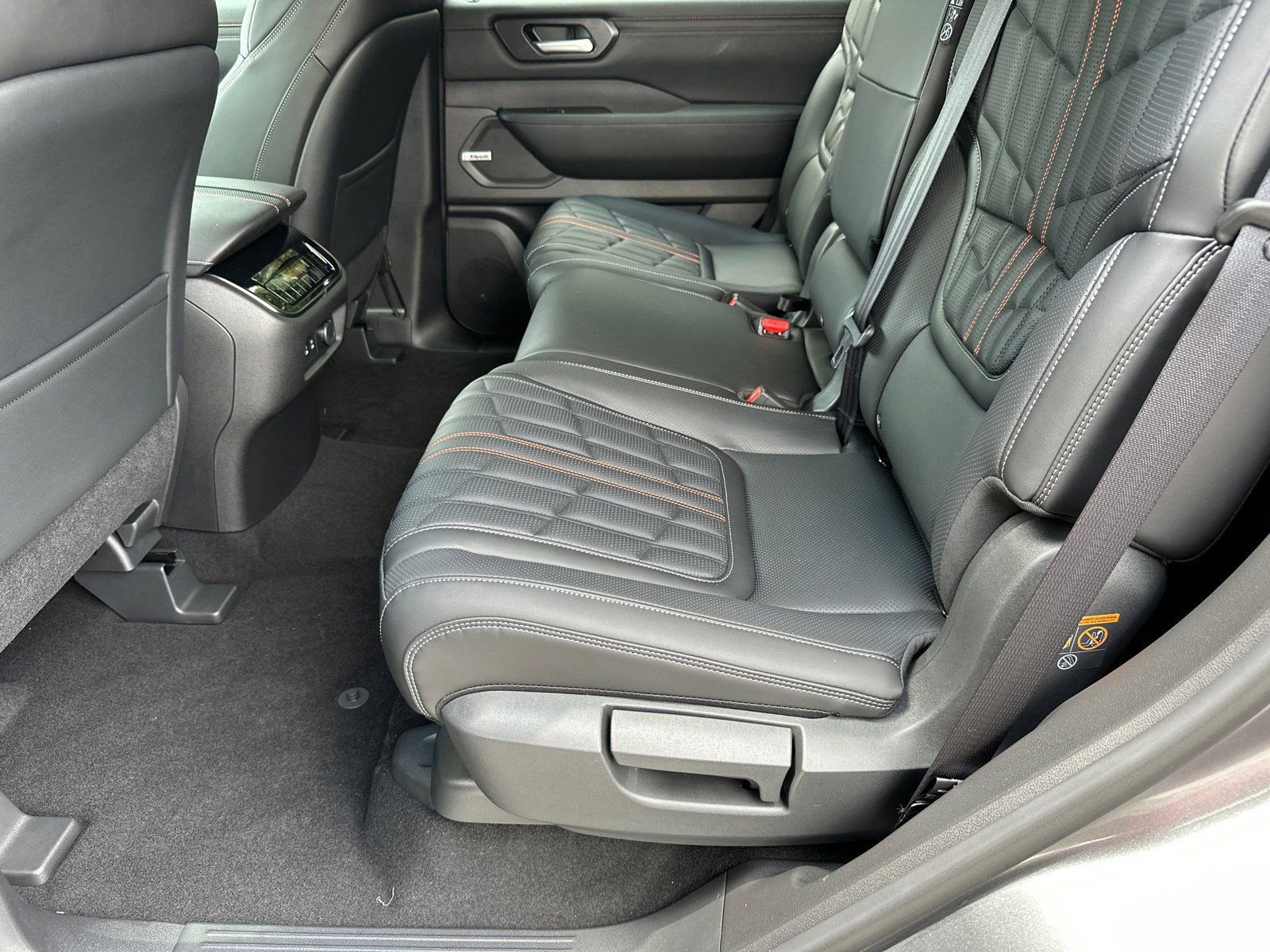 New 2025 Nissan Armada PRO-4X AWD/4WD image 22