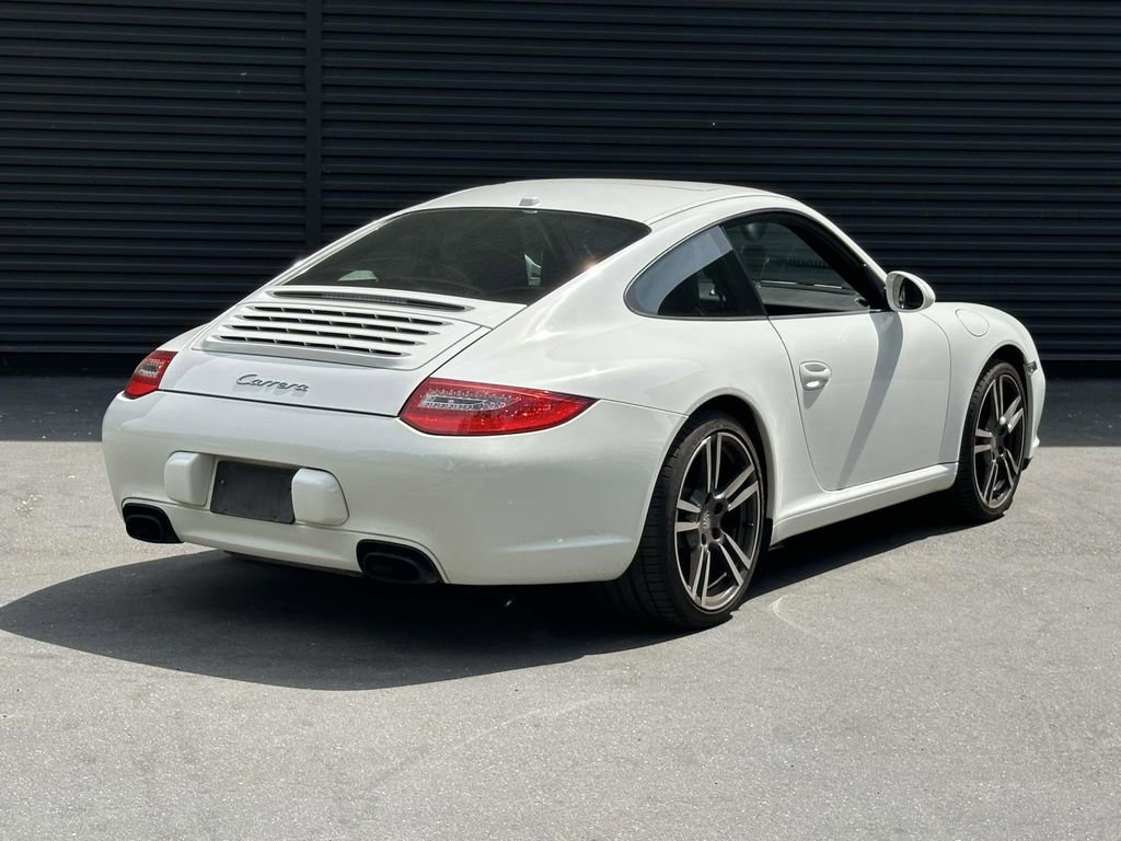 Used 2012 Porsche 911 Carrera Black Edition RWD image 5