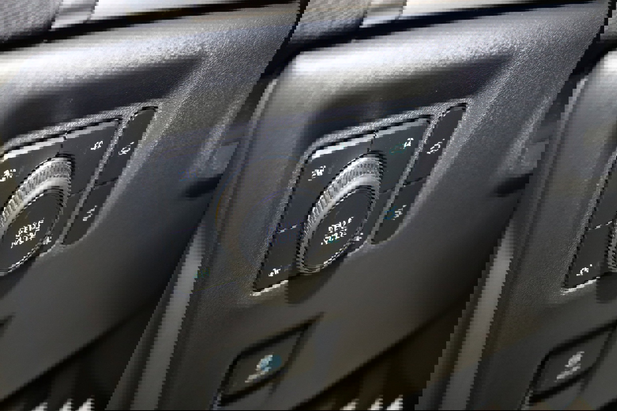 New 2025 Ford Expedition Active image 19