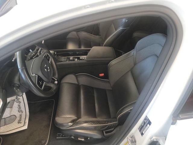 Used 2020 Volvo S60 T6 R-Design w/ Protection Package Premier AWD/4WD image 7