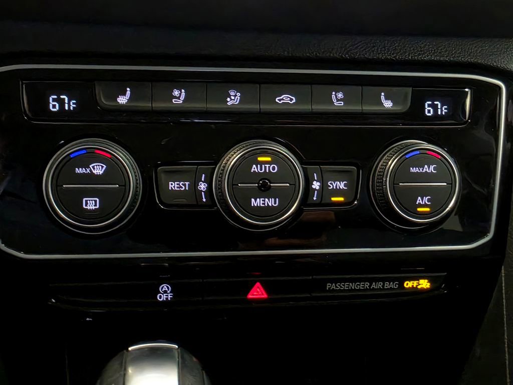 Used 2021 Volkswagen Atlas SEL Premium AWD/4WD image 47