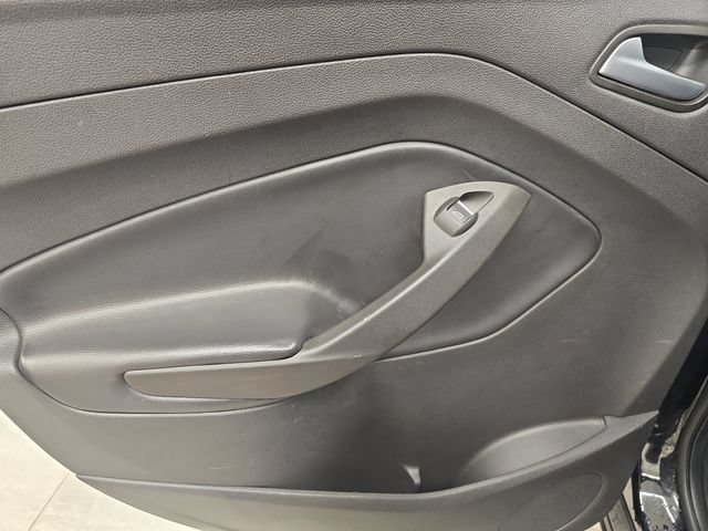 Used 2019 Ford Escape SEL AWD/4WD image 18