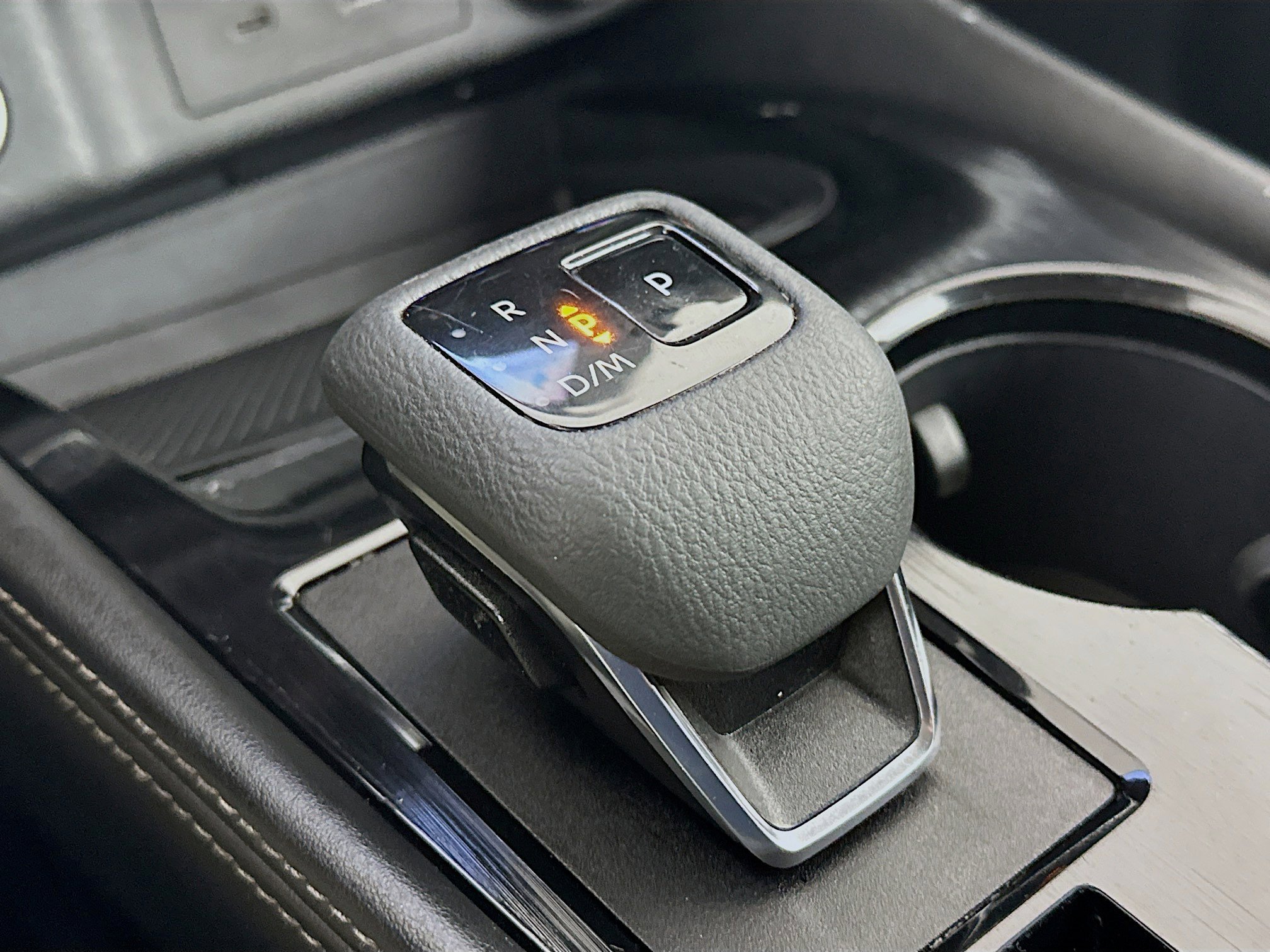 Used 2023 Nissan Rogue SL w/ SL Premium Package image 25