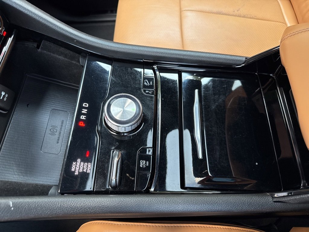 Used 2021 Jeep Grand Cherokee L Summit w/ Luxury Tech Group V image 22