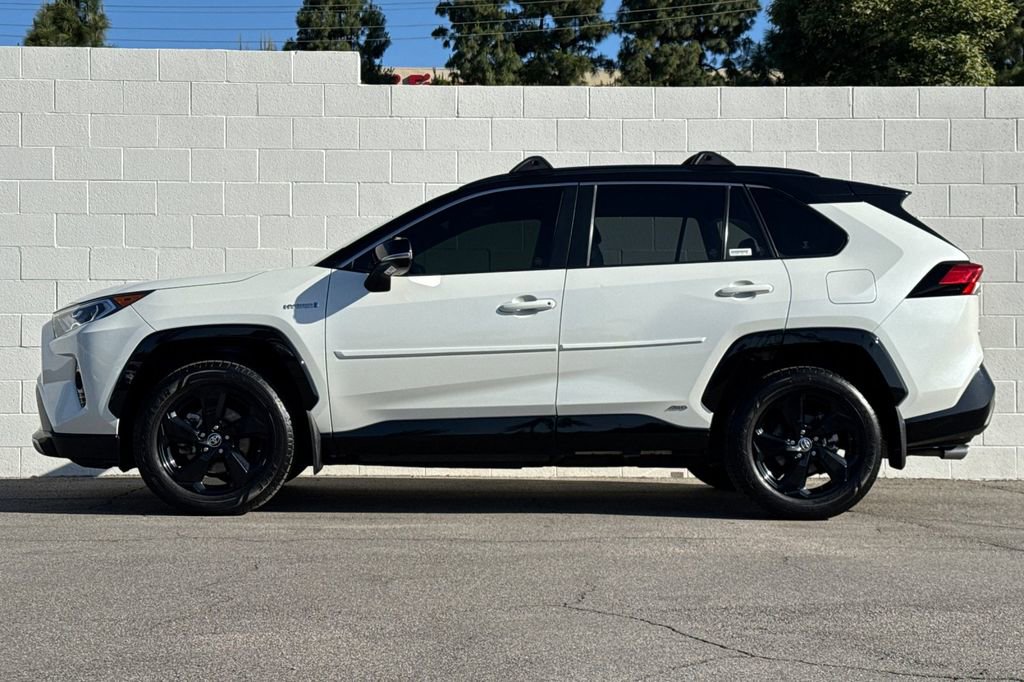 Used 2020 Toyota RAV4 XSE w/ XSE Grade Weather Package AWD/4WD image 9