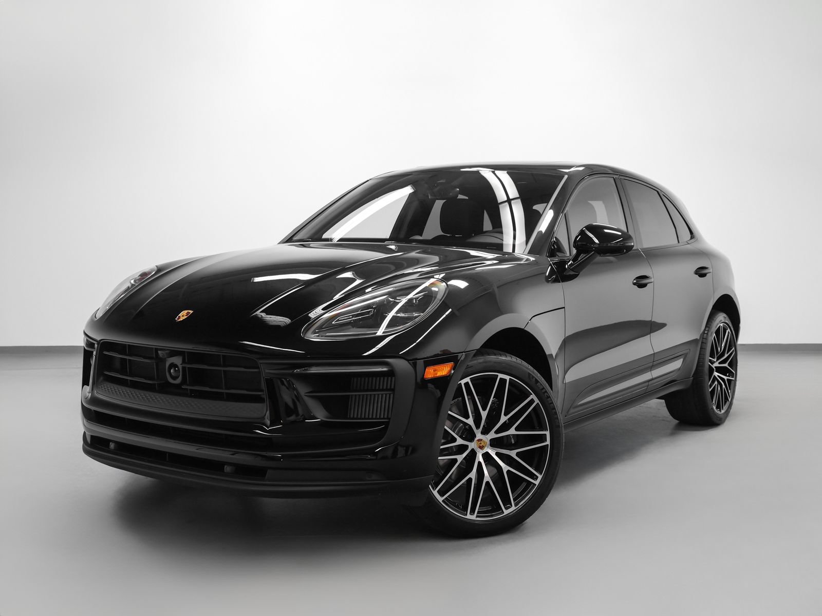 New 2026 Porsche Macan S AWD/4WD image 1
